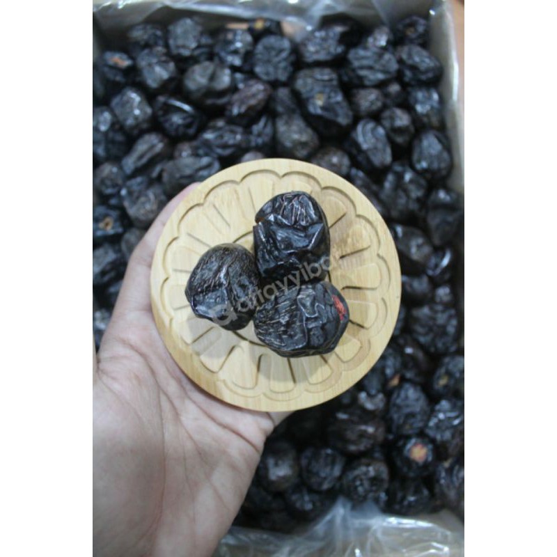 

Kurma Ajwa Madinah 100gram