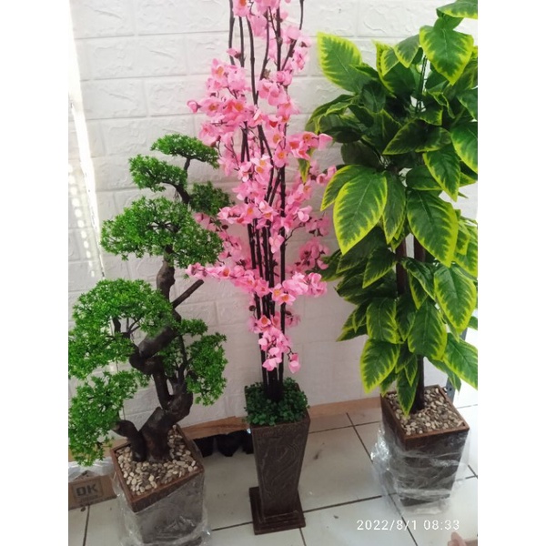 bunga sakura/pohon bonsai jumbo/bunga pojokan