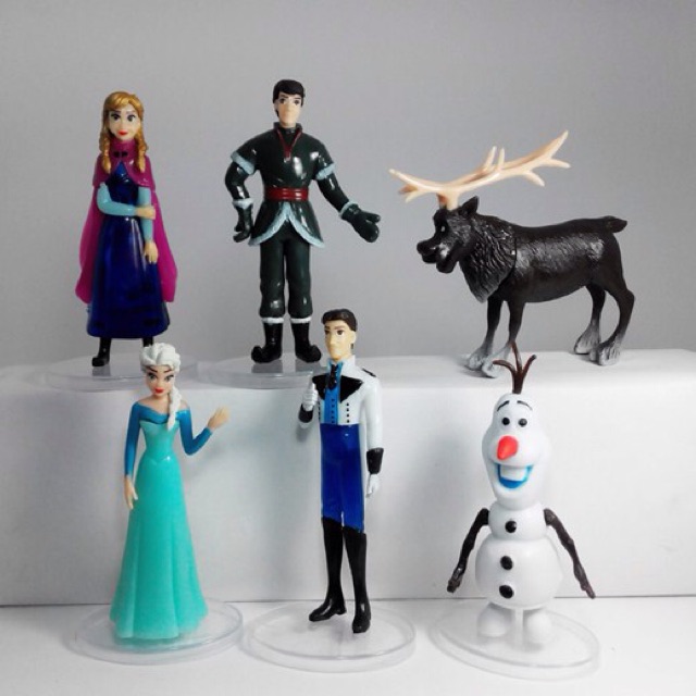 Figure Mainan Frozen Elsa