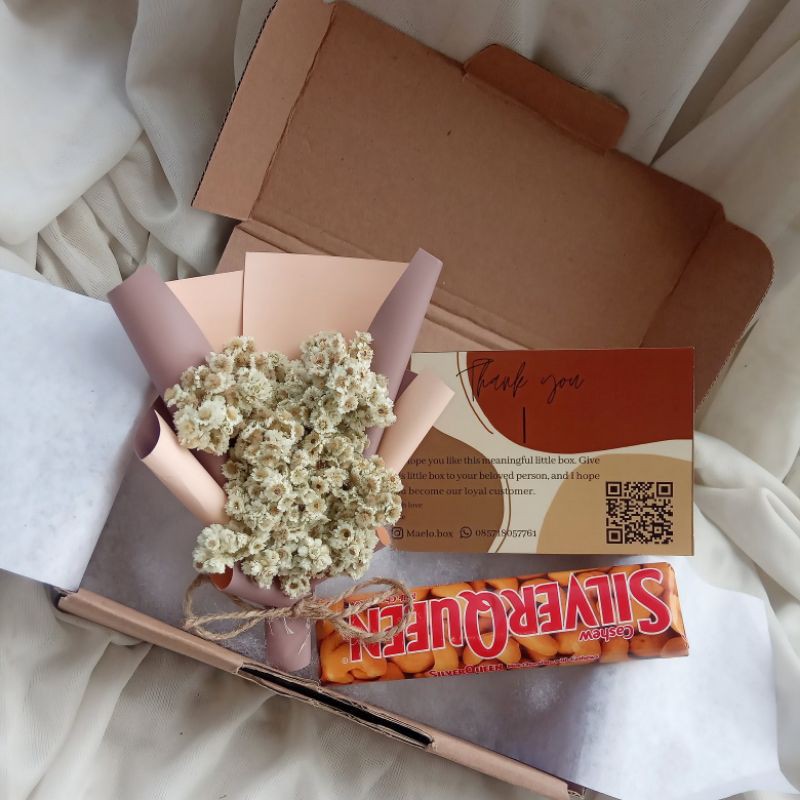 

box hampers buket dan coklat /box aesthetic /hampers /box murah/gift box