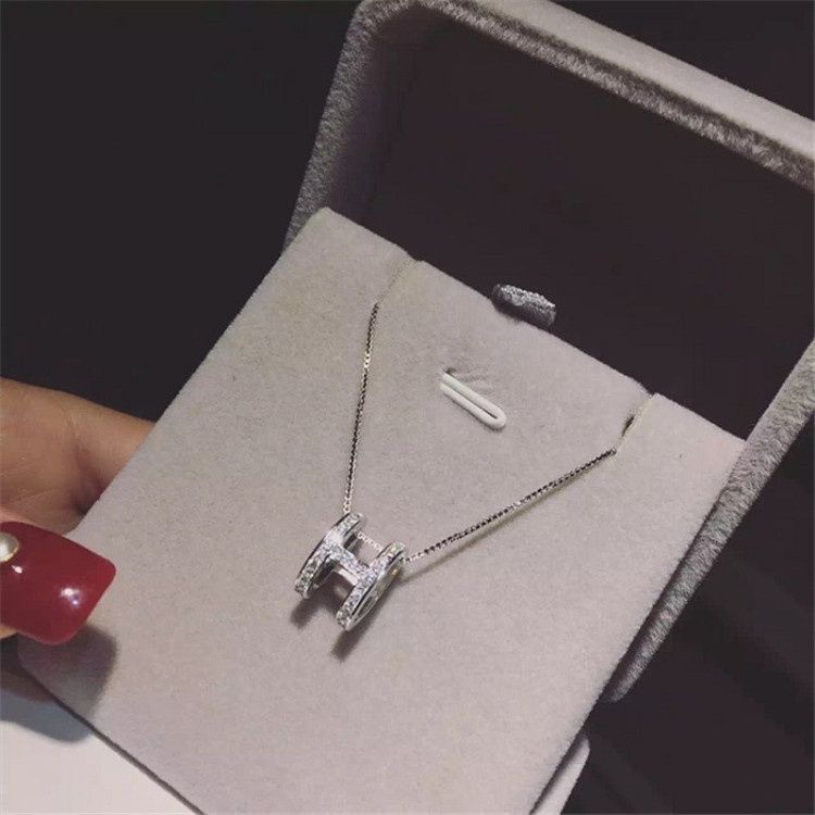 Huruf H Kalung Liontin S925 Perak Emas Berlian Zirkon Untuk Perhiasan Fashion Wanita Ckoker Necklace
