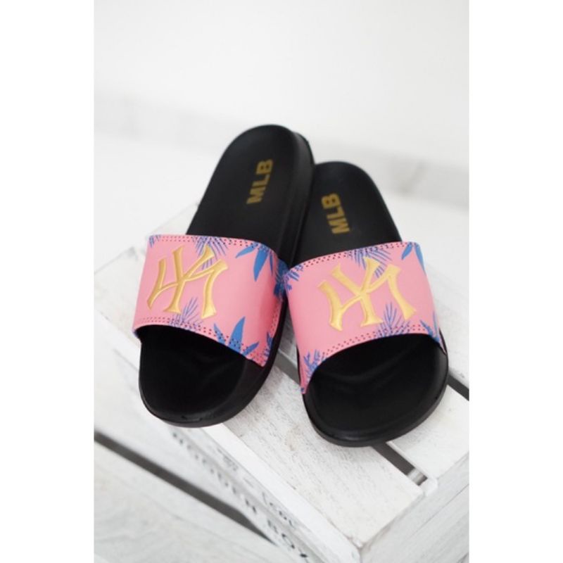 Sendal Slop Mlb NY Pink Sendal Slop Wanita Original Sendal Slide Terlaris