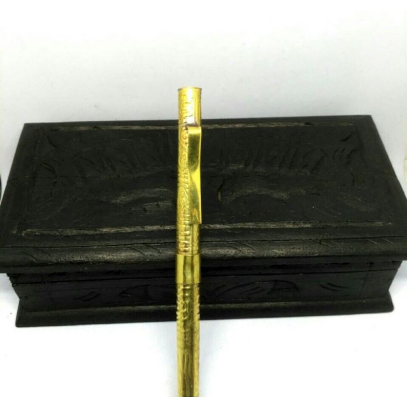 

Bolpen Pulpen Isi Keris Kotak Kayu Ukiran Antik Unik