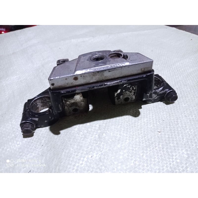 segitiga atas tiger revo original