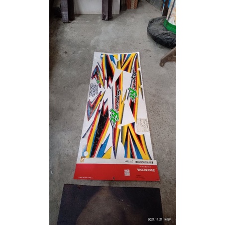 striping stripping stiker body set honda supra fit 871x0-KTL-890ZC ori AHM
