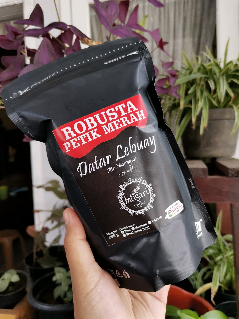 Standing Pouch Hitam Super Aluminium Foil 250 Gram 13x20 Cm Kpack