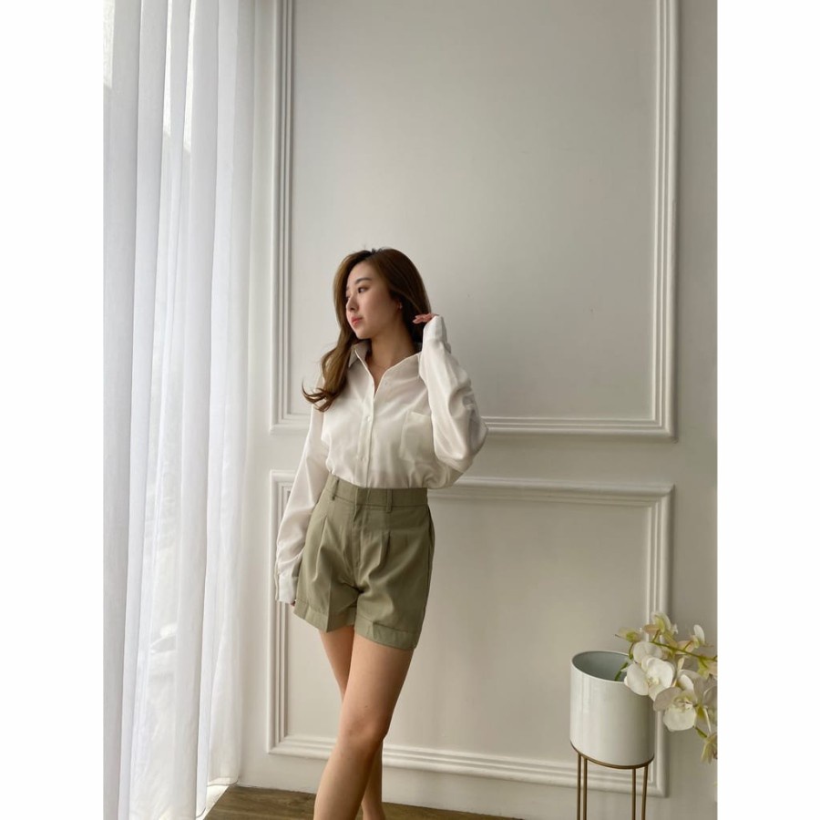 celana pendek highwaist wanita Emily Shorts / Short wanita A002