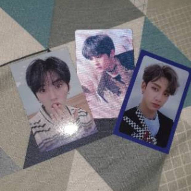 SHARING STRAYKIDS ALBUM LEVANTER LIMITED VER