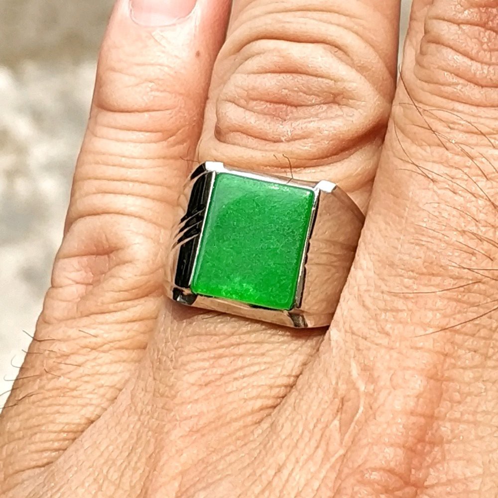 CINCIN BATU AKIK NATURAL GIOK HIJAU OCTAGON KANTORAN MAKIN BERGAYA