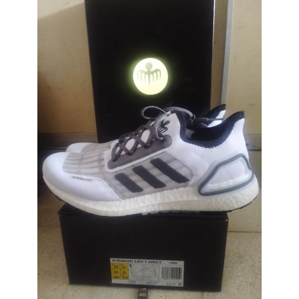 Adidas ultraboost RDY x James Bond. size 44. Original. bnib