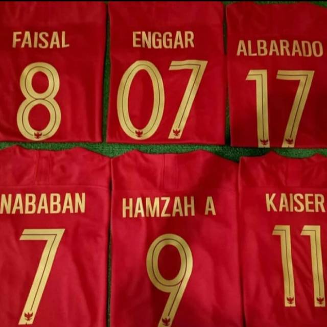 PASANG NAMA DAN NOMOR LANGSUNG DI JERSEY