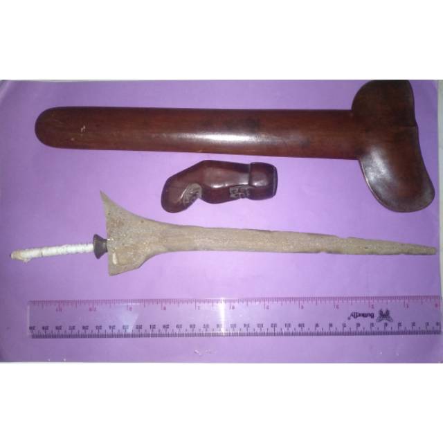 Keris patrem tilam upih ganja iras