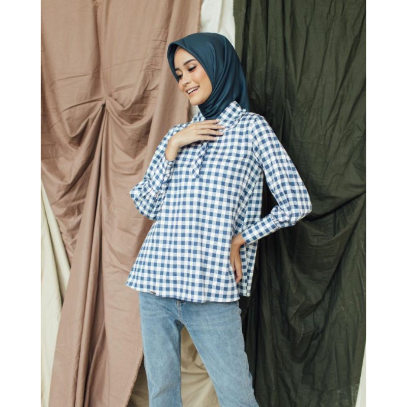 Claudia Blouse by Wearing Klamby - Navy