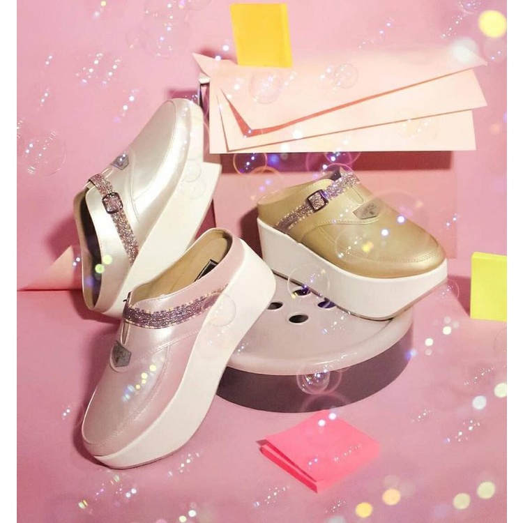 YUPI SERIES  SEPATU WEDGES ESYU