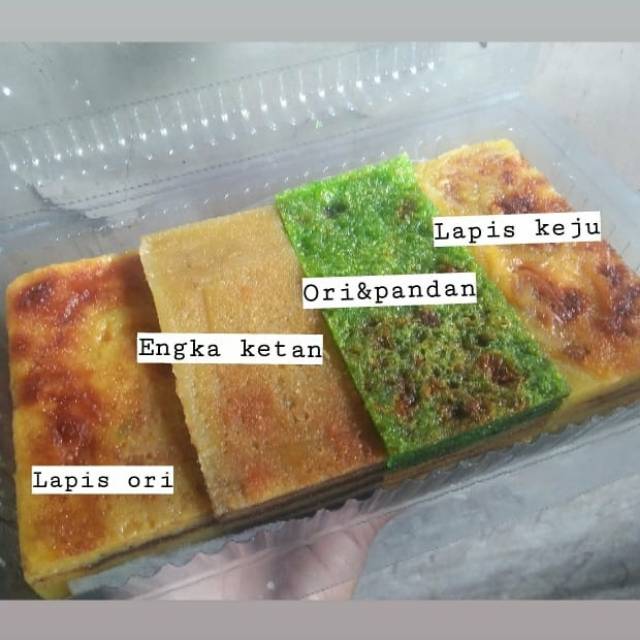 

LAPIS LEGIT KHAS LAMPUNG 1/2 loyang