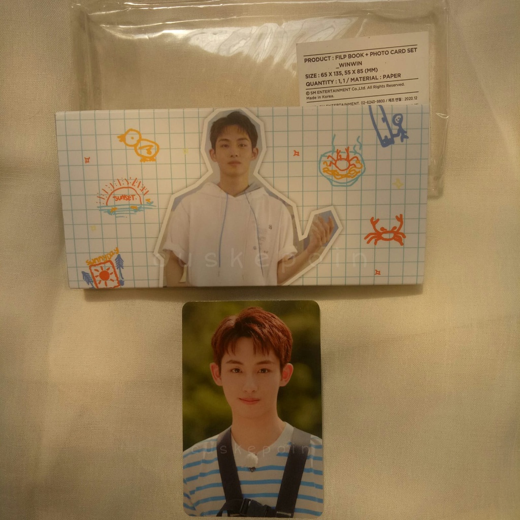 WINWIN WAYVISION OFFICIAL FLIPBOOK + PHOTOCARD
