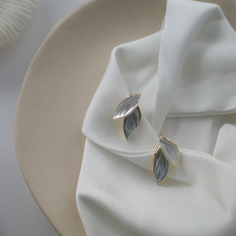 Anting Daun lady sweet and cute Korea