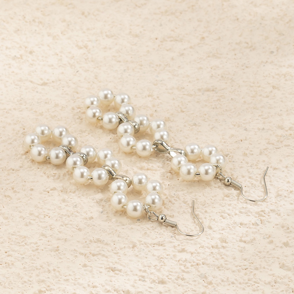 Hu Hu Hu Hu Hu Alat Bantu Pasang Kacamata♡ 1 Pasang Anting Kait Gantung Panjang Desain Bunga Hias Mutiara Imitasi Untuk Wanita