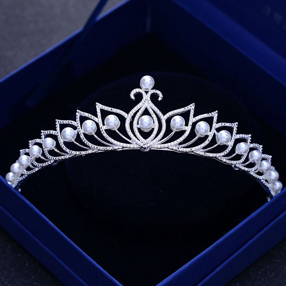 Mahkota Tiara dengan Mutiara Berkilau untuk Pengantin / Pernikahan