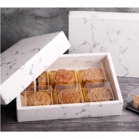 

Box Kotak CLOVER MARMER SEGI 4 / kotak bingkisan kue mooncake