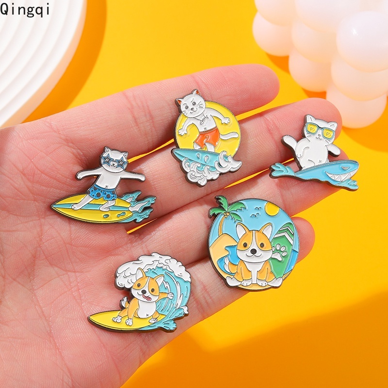 Bros Pin Enamel Desain Kartun Hewan Kucing Lucu Aksesoris Wanita Untuk Travel / Pantai / Surfing