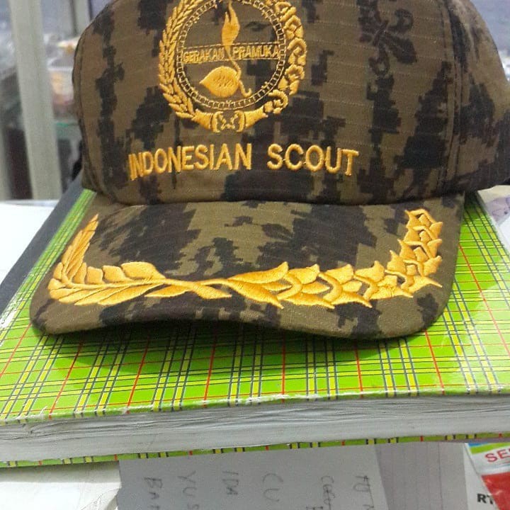 TOPI LORENG PRAMUKA