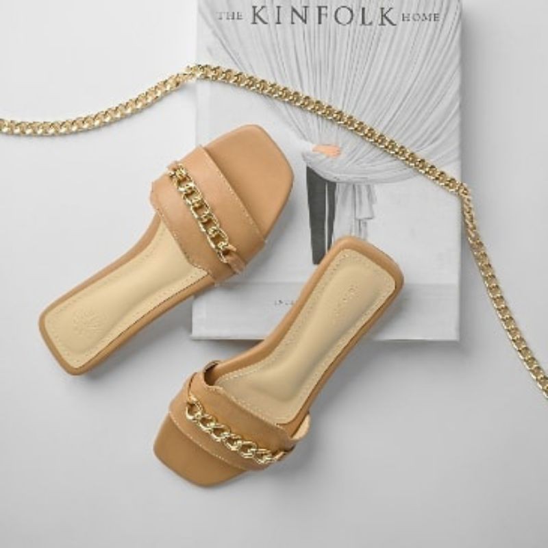 ARCELLI  FLAT  CARAMEL By local.id