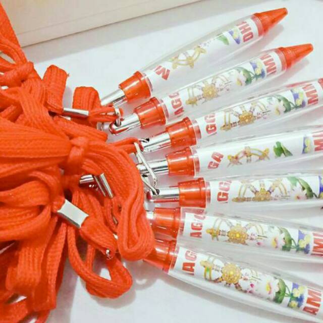 

Pen sponsor custom