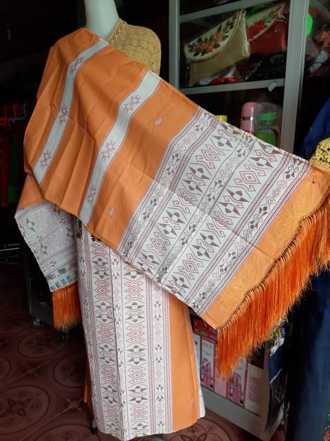 KUALITAS SUPER- SARUNG KATUN TUMTUMAN SELENDANG RUMBAI BAHAN  ROK ETNIK BATAK- Tumtuman printing