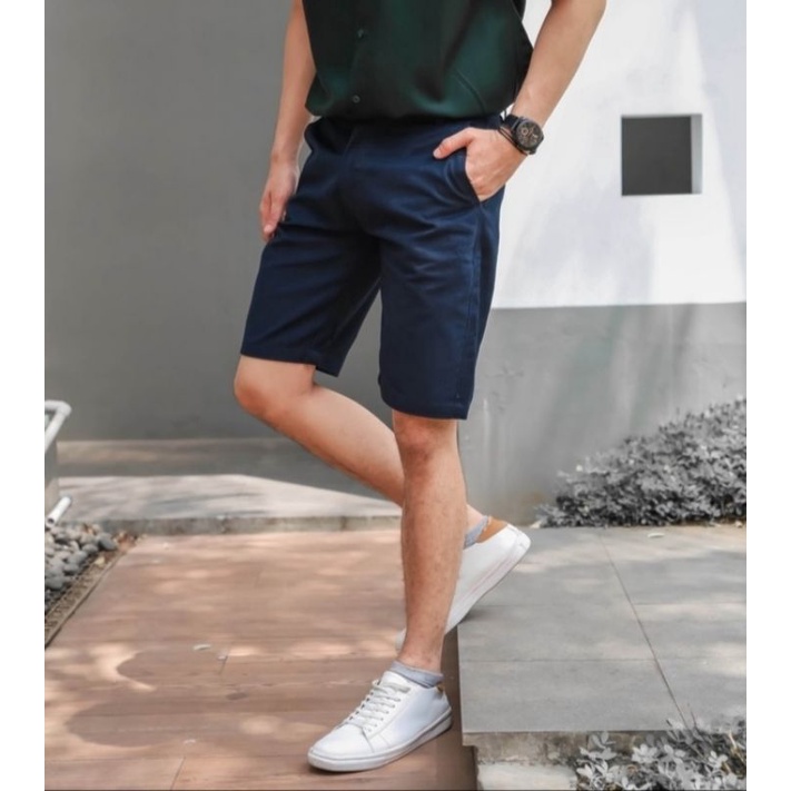 celana chinos pendek sporty