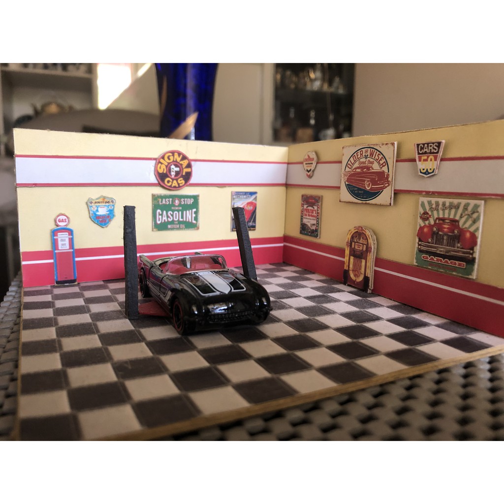 hot wheels diorama garage