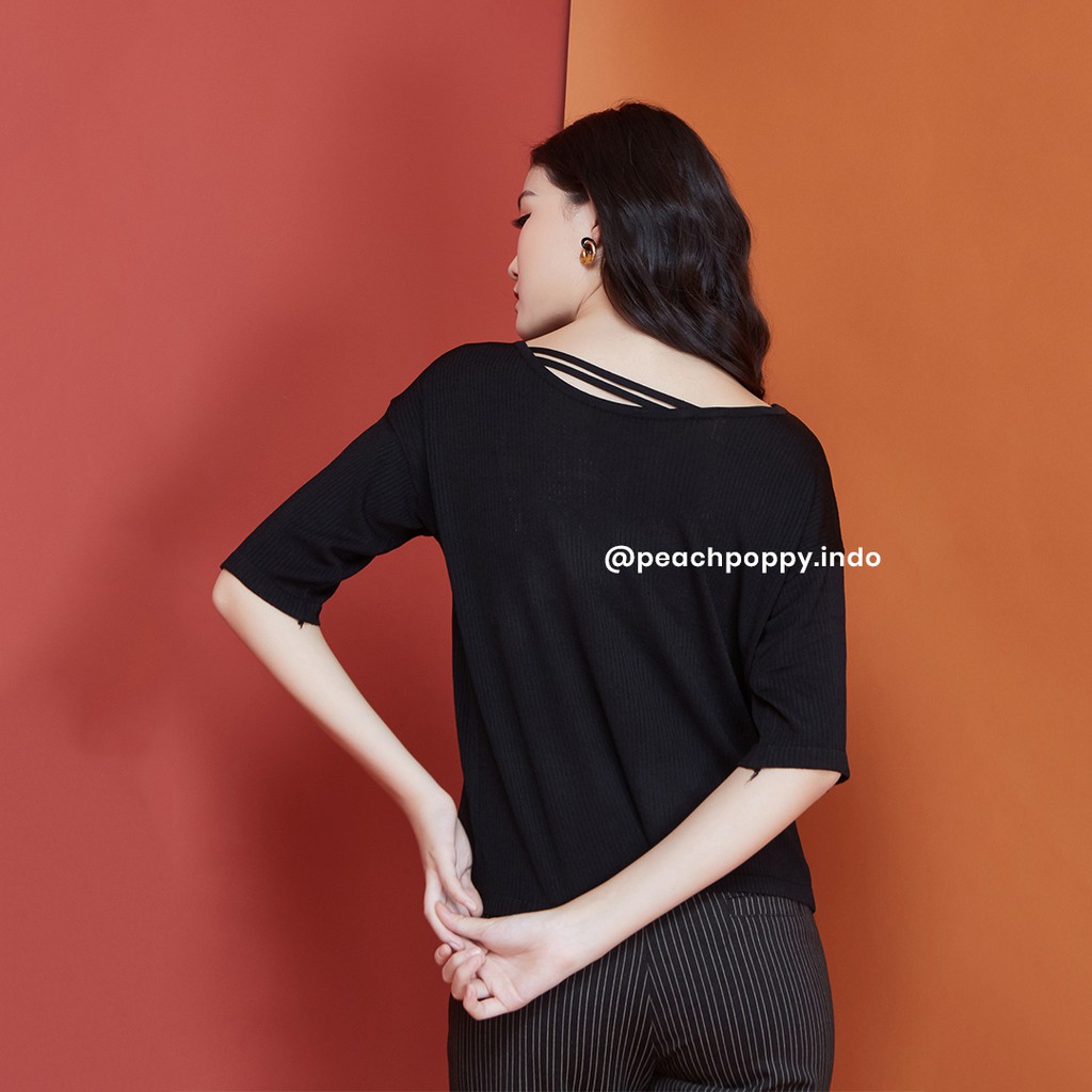 Peach Poppy Brie Top - Atasan Kaos Wanita Polos Lengan Pendek