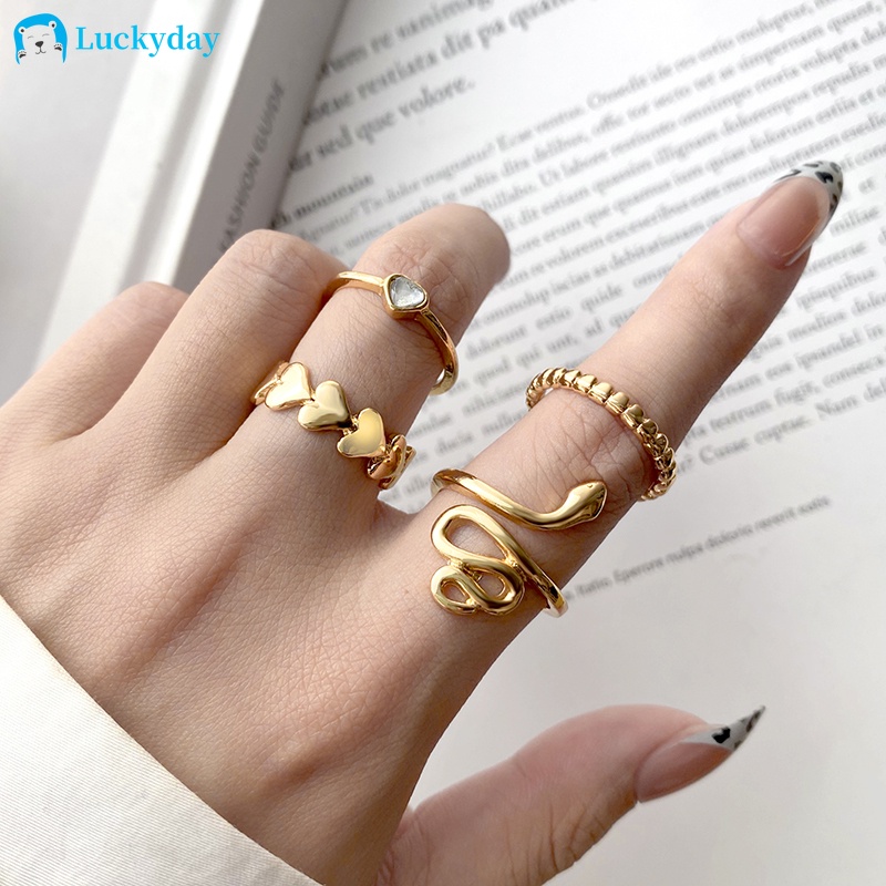 YEEZII 4pcs / Set Cincin Emas Bentuk Hati Ular Tidak Teratur Gaya Retro Untuk Wanita