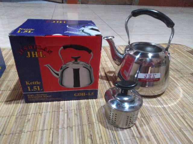 Teko Stainless Steel 1.5 L / Ceret Anti Karat + Saringan