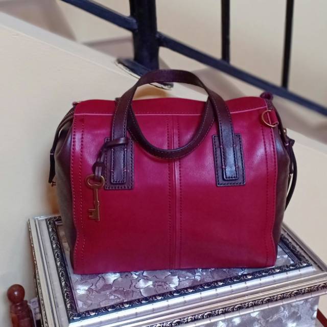 Tas fossil emma asli