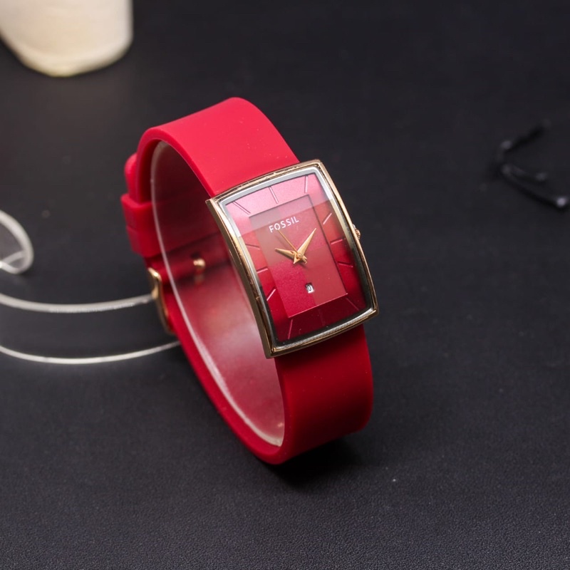 Jam Tangan Wanita Fossil Tanggal Aktif Tali Kulit