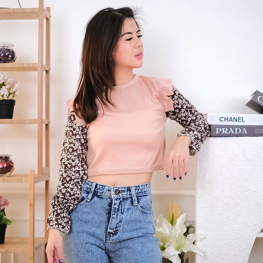 AFI - MC - Crop Mindy Ruffle Combine Blouse-Coksu