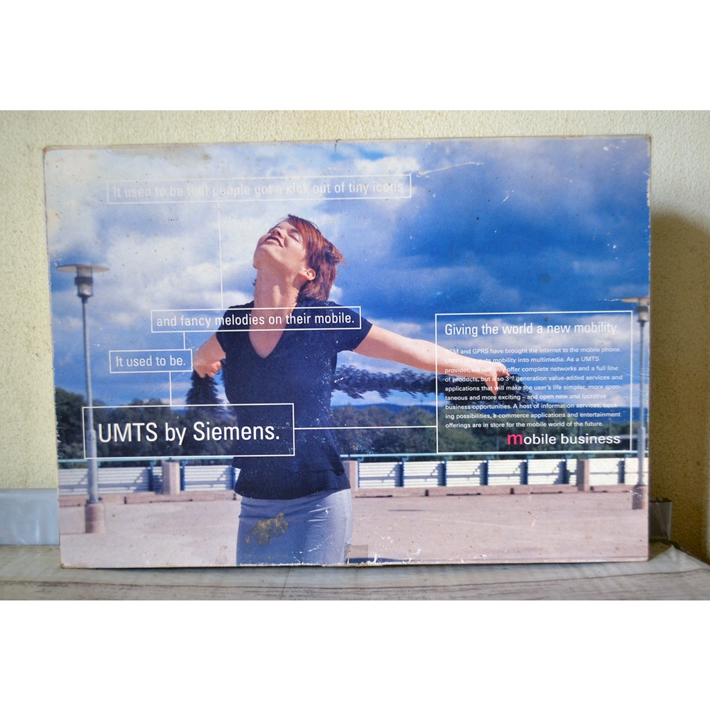 Herpa UMTS by Siemens Truck 1:87 Scale Model Set