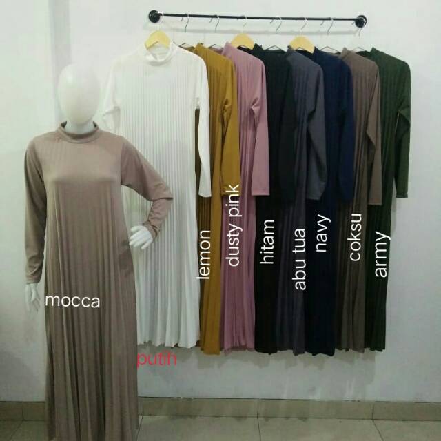 Gamis plisket lengan panjang