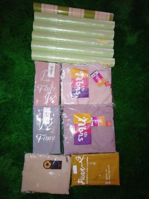 Polos Hijau Garis Wallpaper Sticker Dinding Motif Polos Hijau Gold Elegan Uk 45 Cm X 10 M Kode Gh194