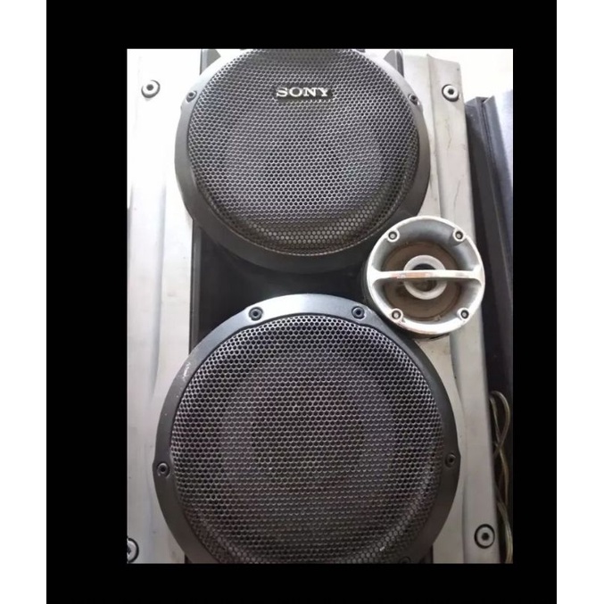 speaker sony second