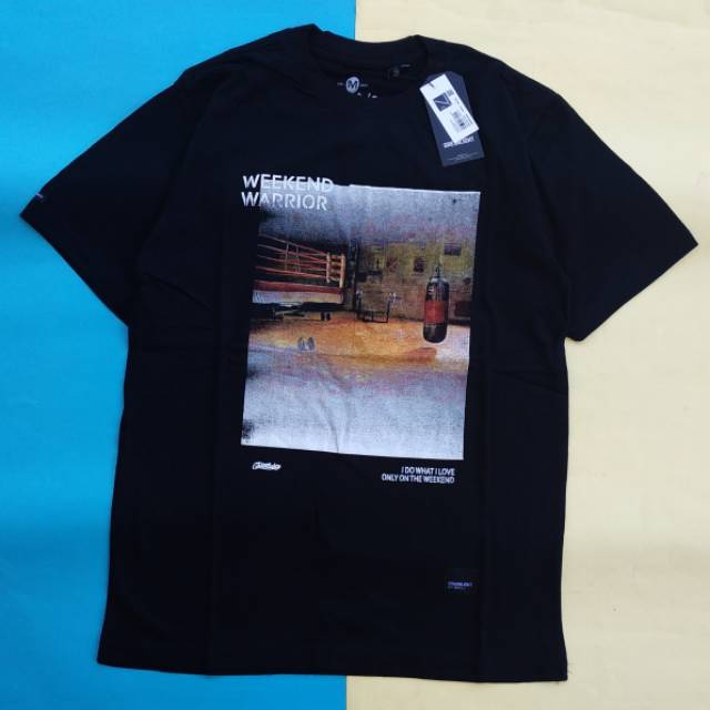 BAJU KAOS T-SHIRT DISTRO PRIA GREENLIGHT GREEN LIGHT GRLT ARIEL NOAH LENGAN PENDEK ORIGINAL MURAH