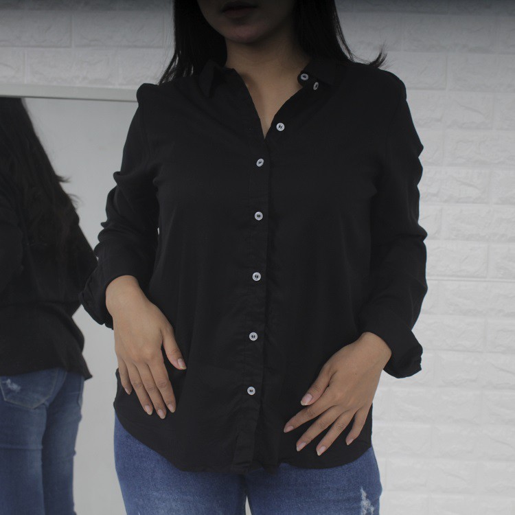 Harga Kemeja Hitam Wanita Polos Panjang Terbaru November 2021 Biggo Indonesia