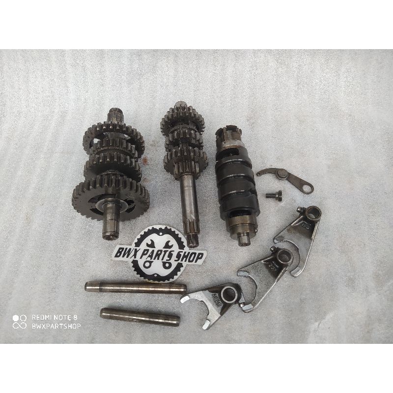 Gearbox set RX KING ORSINIL Copotan Bawaan Motor / Tranmision Gigi rasio RX KING copotan tahun muda