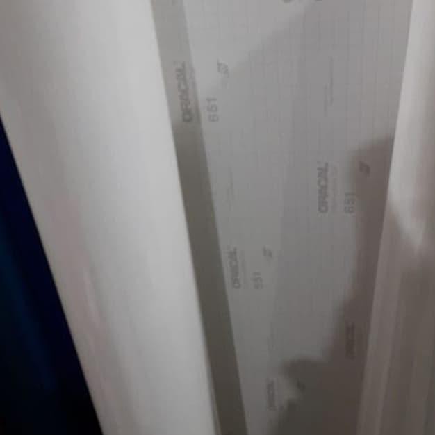 

Spesial order! 9WP Stiker skotlet putih transparan/bening,,, lebarnya 126cm,,, .