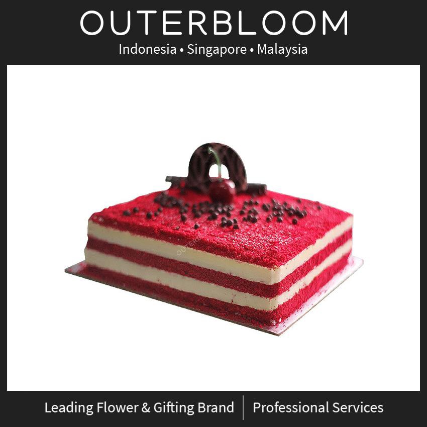 

Kue Ulang Tahun - Triple Layers Red Velvet Cheesecake