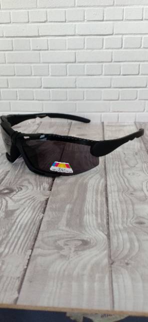 kacamata olahraga sepeda polarized yn4000
