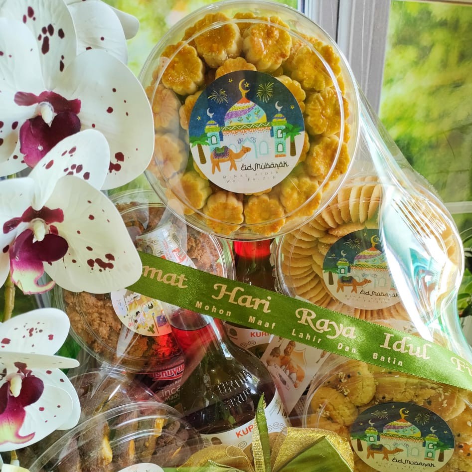 

EID Cookies Hampers Parcel Kue Lebaran Premium Muhammad Edition