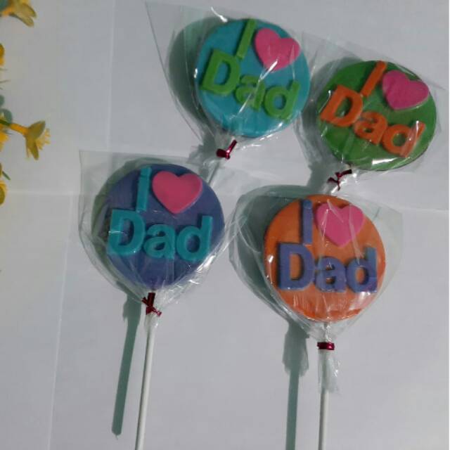 

Coklat hadiah untuk memperingati Hari bapak