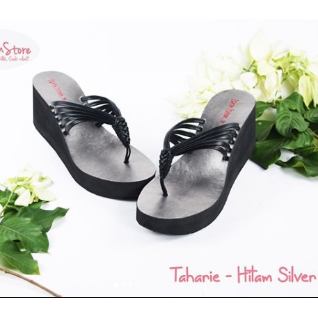 Jual Sendal Cewek / Isrin Isran Taharie / Silver BLACK / Ringan /Terlaris /murah /Grosir / Anti SLIP